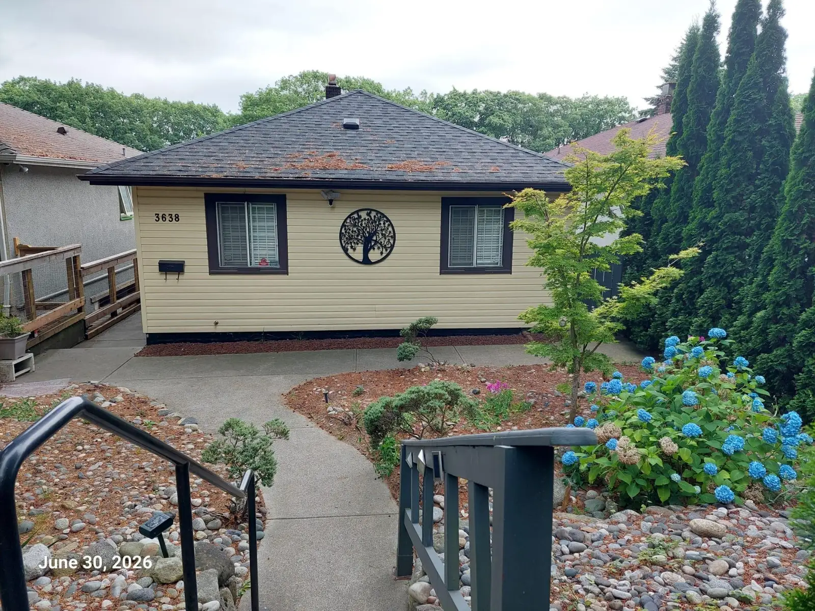 3638 E PENDER STREET, Vancouver BC V5K 2E4