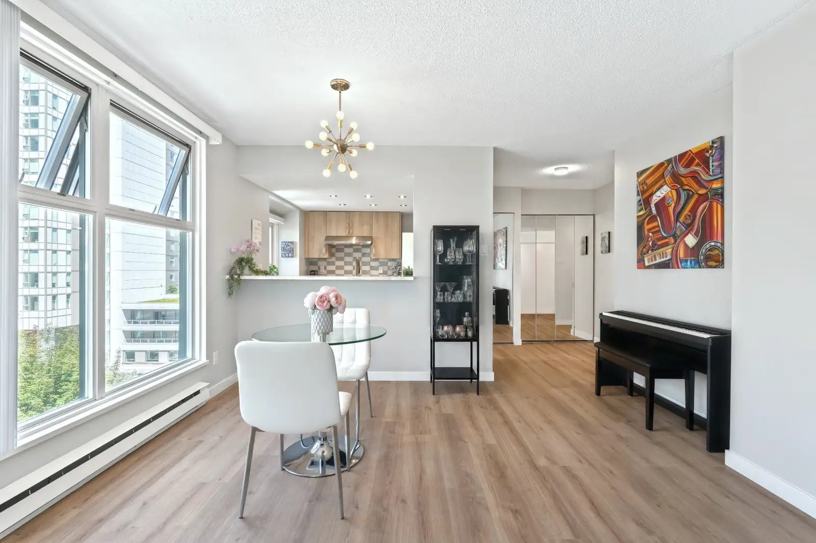 B901 1331 HOMER STREET, Vancouver BC V6B 5M5