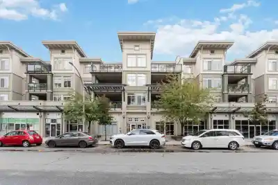 101 10180 153 STREET, Surrey BC V3R 0B5