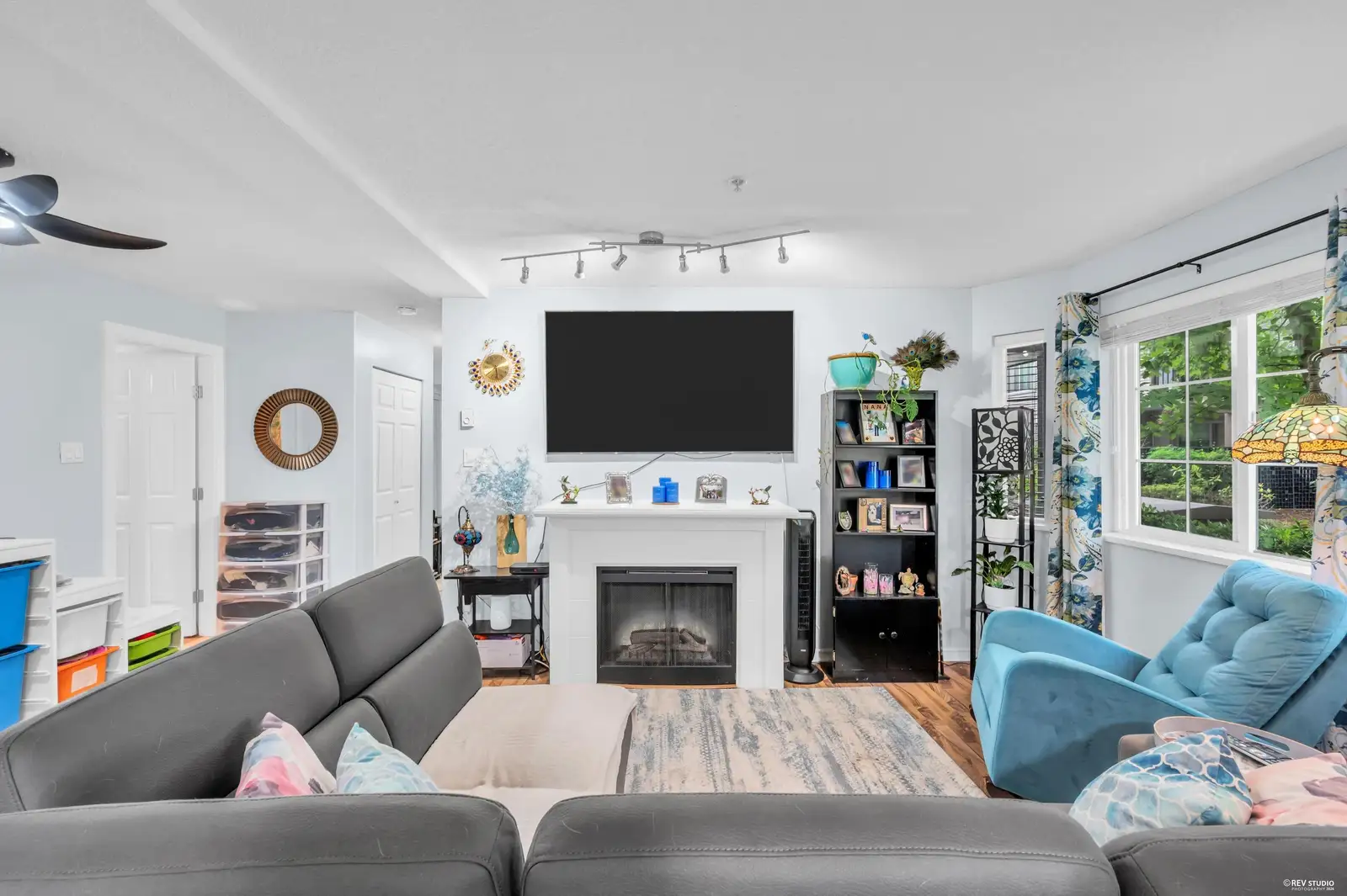 112 14877 100 AVENUE, Surrey BC V3R 3H1