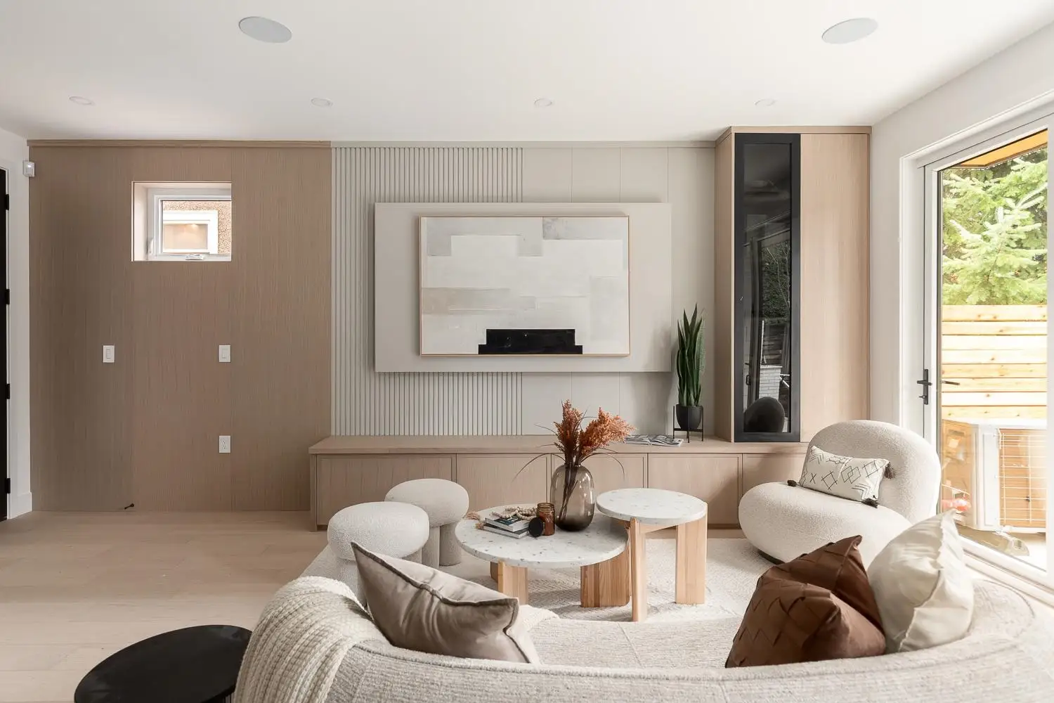 2 475 W 20TH AVENUE, Vancouver BC V5Y 2C7