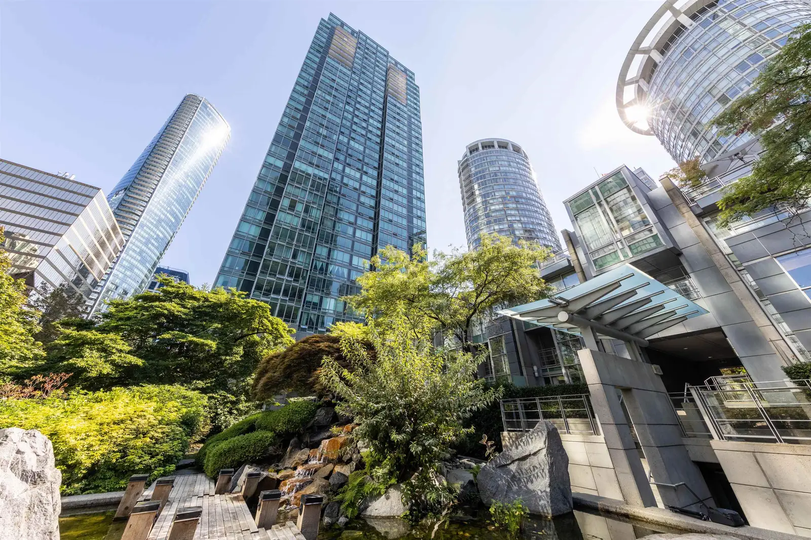1808 1200 W GEORGIA STREET, Vancouver BC V6E 4R2