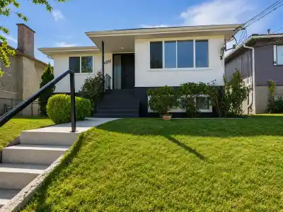 4231 FLEMING STREET, Vancouver BC V5N 3W4