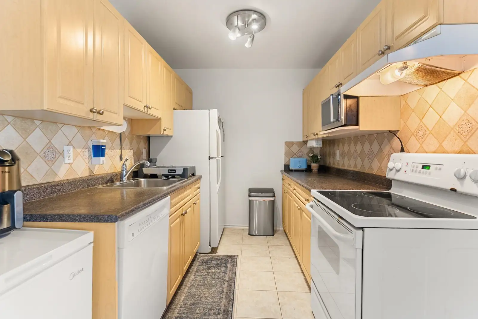 306 7240 LINDSAY ROAD, Richmond BC V7C 3M6