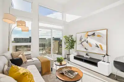 421 4033 MAY DRIVE, Richmond BC V6X 0T3