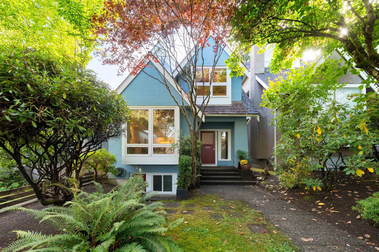 3328 W 30TH AVENUE, Vancouver BC V6S 1W4