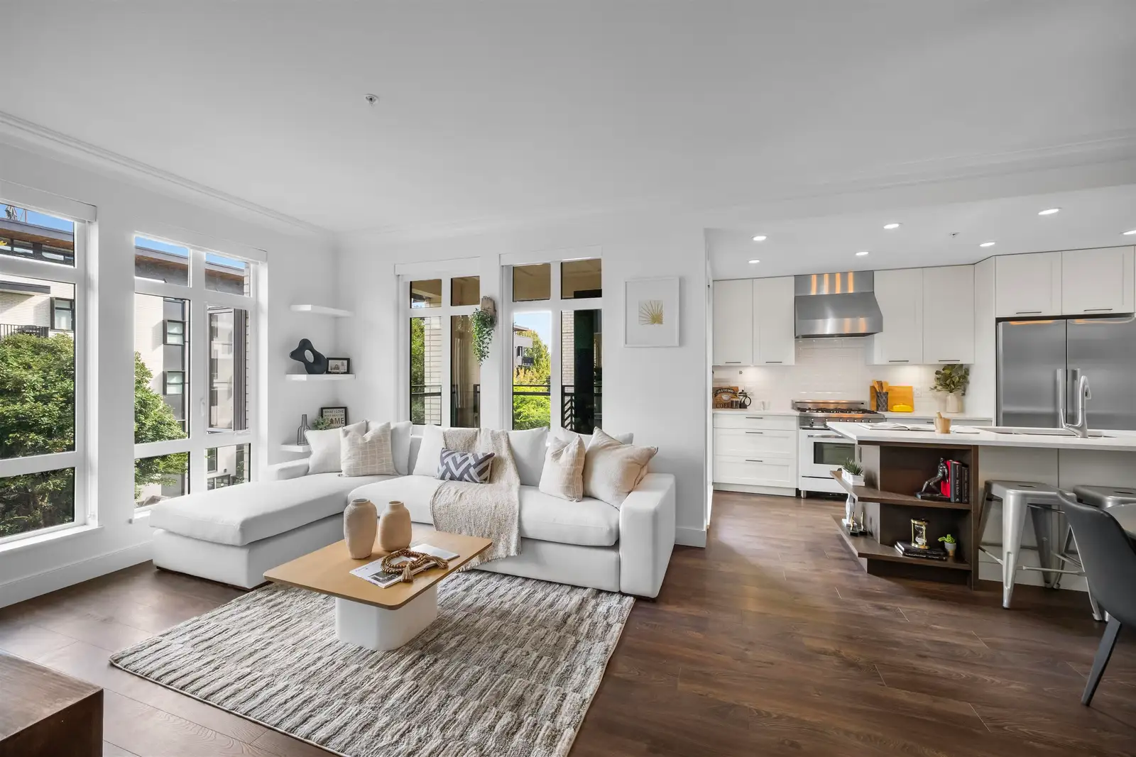 305 168 E 35TH AVENUE, Vancouver BC V5W 1A6
