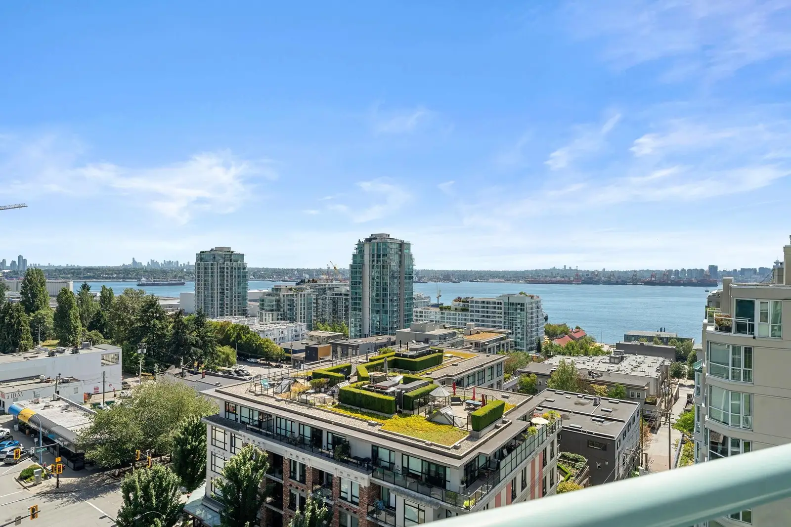 1201 120 W 2ND STREET, North Vancouver BC V7M 1C3