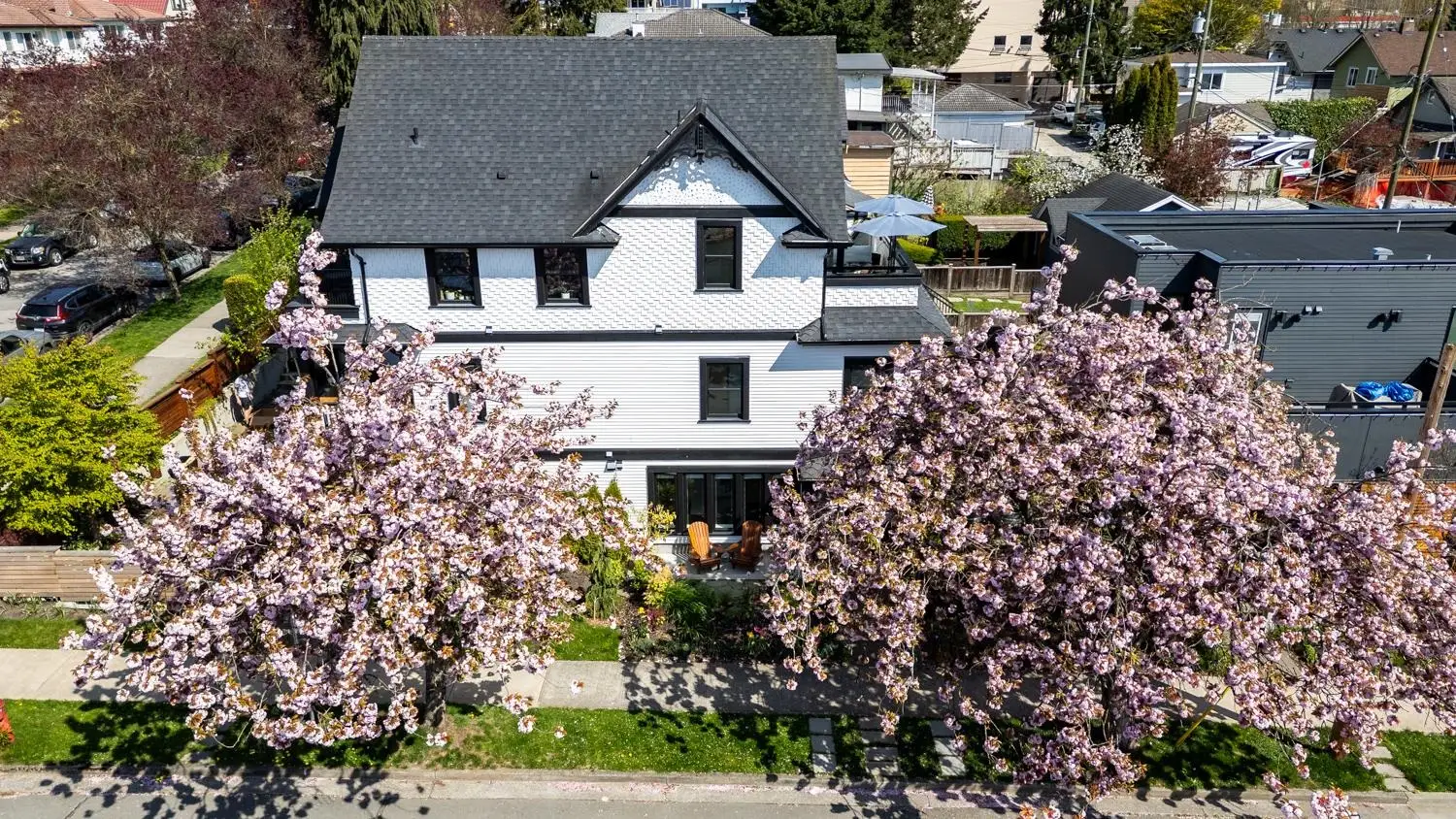 3918 CAROLINA STREET, Vancouver BC V5V 1X8