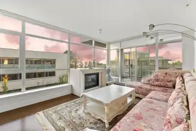 502 6080 IONA DRIVE, Vancouver BC V6T 0A4