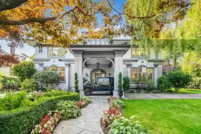 3937 OSLER STREET, Vancouver BC V6H 2X1