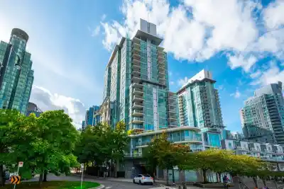 203 499 BROUGHTON STREET, Vancouver BC V6G 3K1