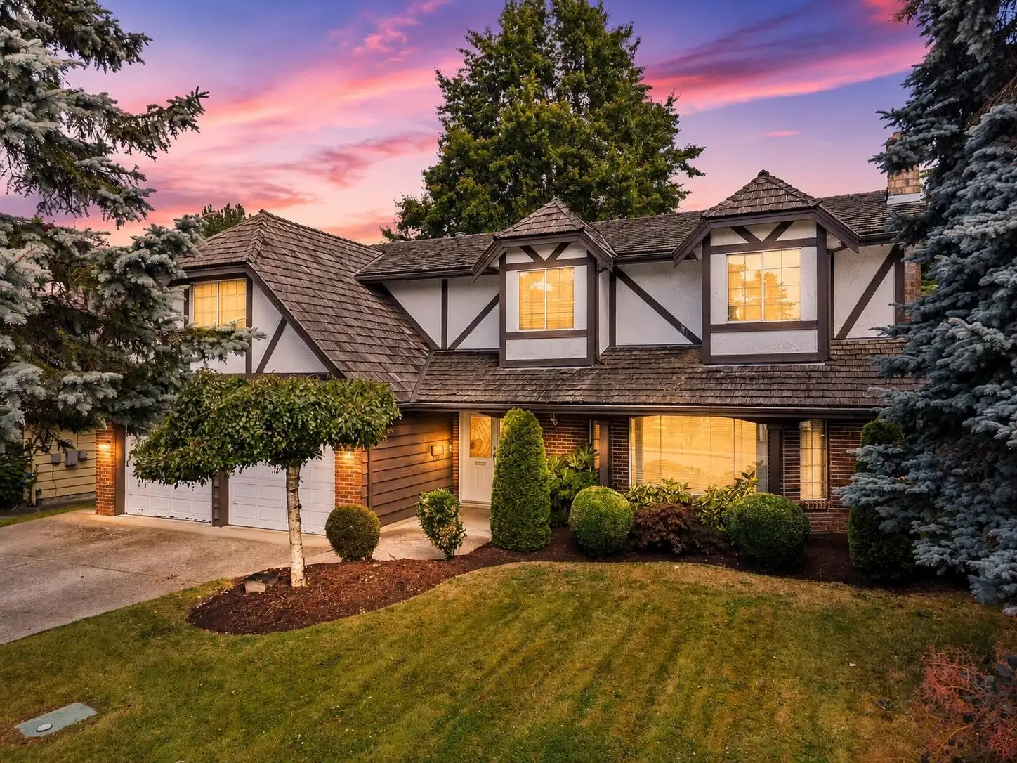 4237 CANDLEWOOD DRIVE, Richmond BC V7C 4V9