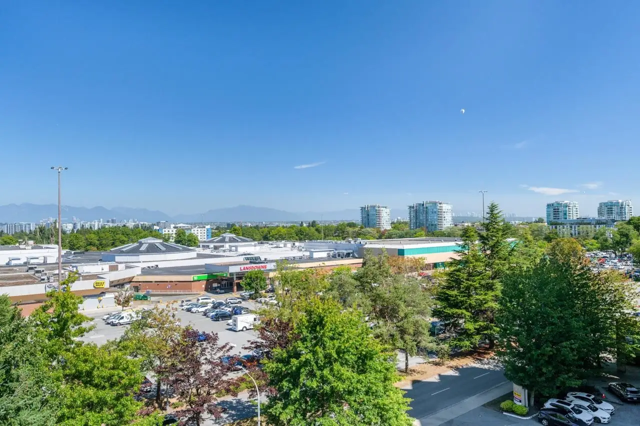 808 8160 LANSDOWNE ROAD, Richmond BC V6X 0A9