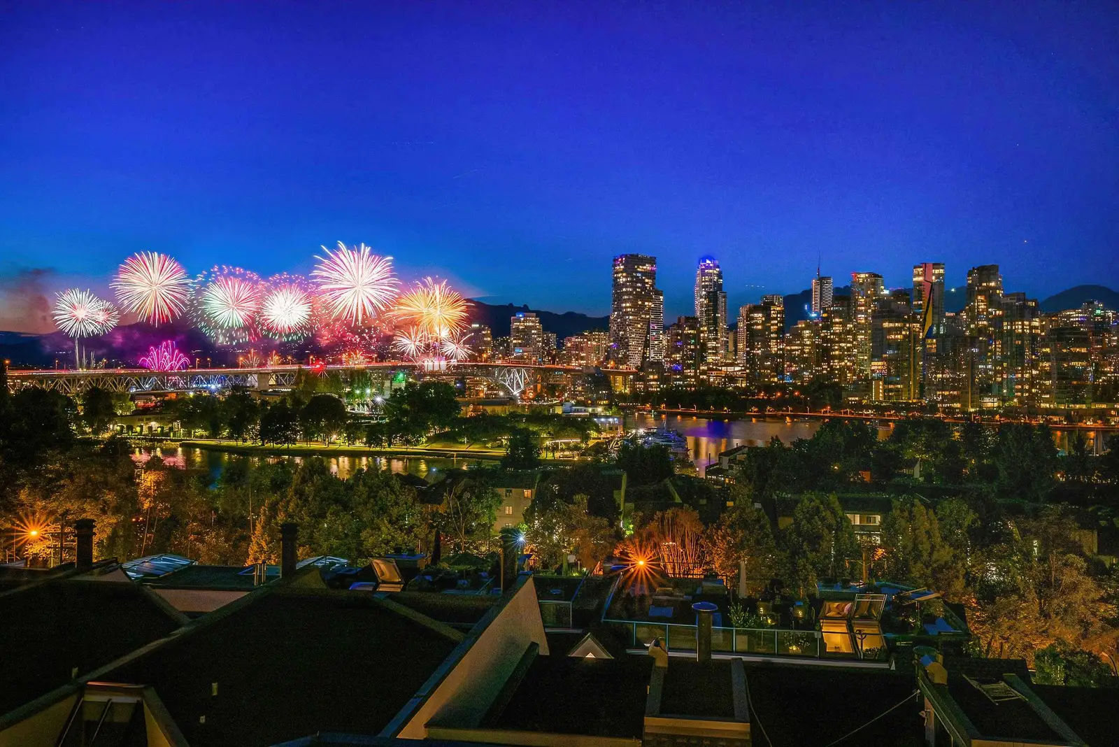 1088 W 7TH AVENUE, Vancouver BC V6H 0B5