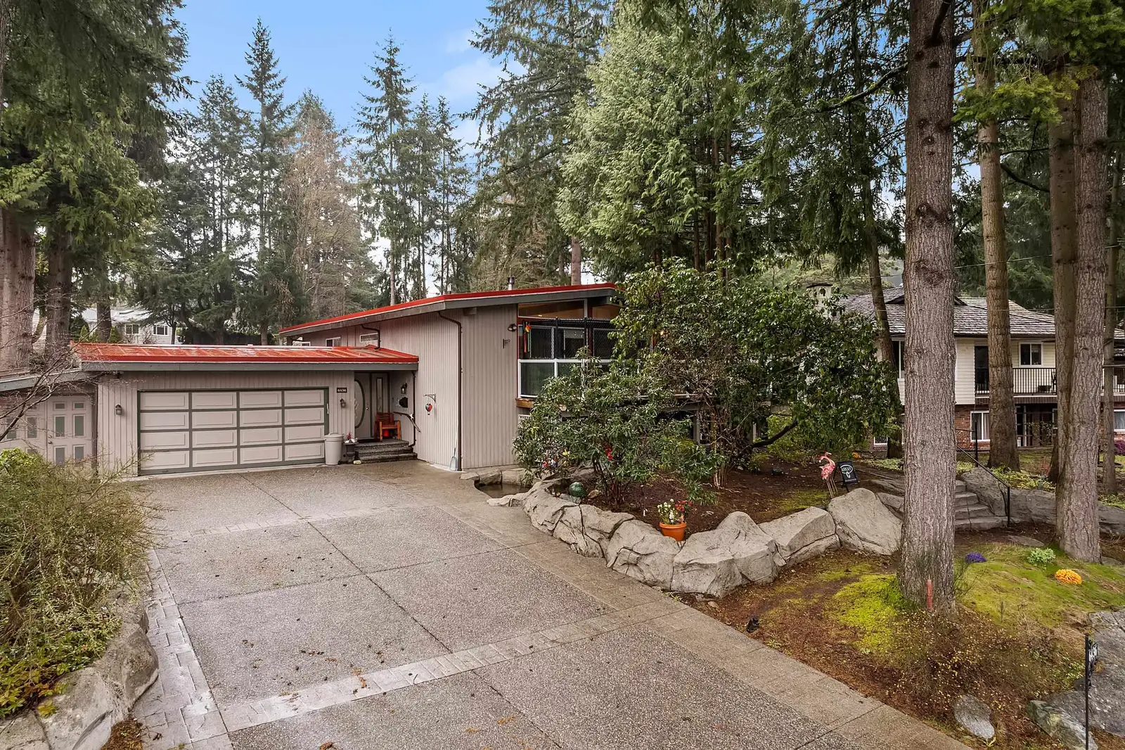 6436 MCKENZIE DRIVE, Delta BC V4E 1N9