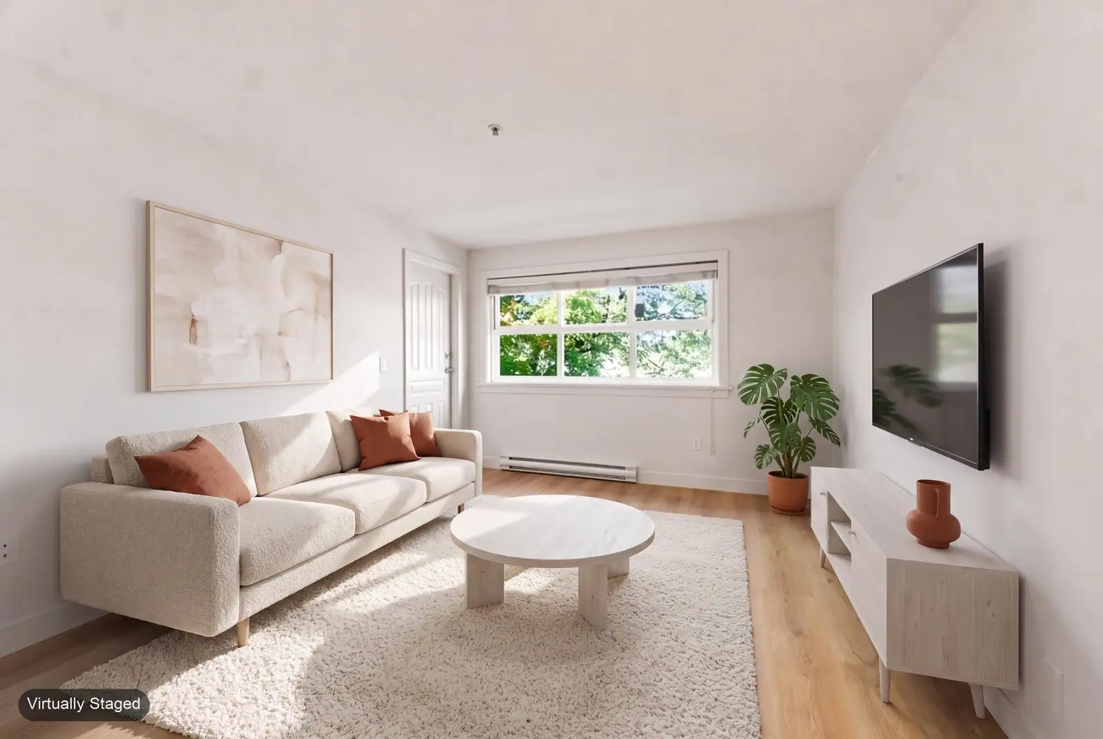 301 2928 COMMERCIAL DRIVE, Vancouver BC V5N 4C9