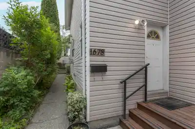 1678 E 13TH AVENUE, Vancouver BC V5N 2B8