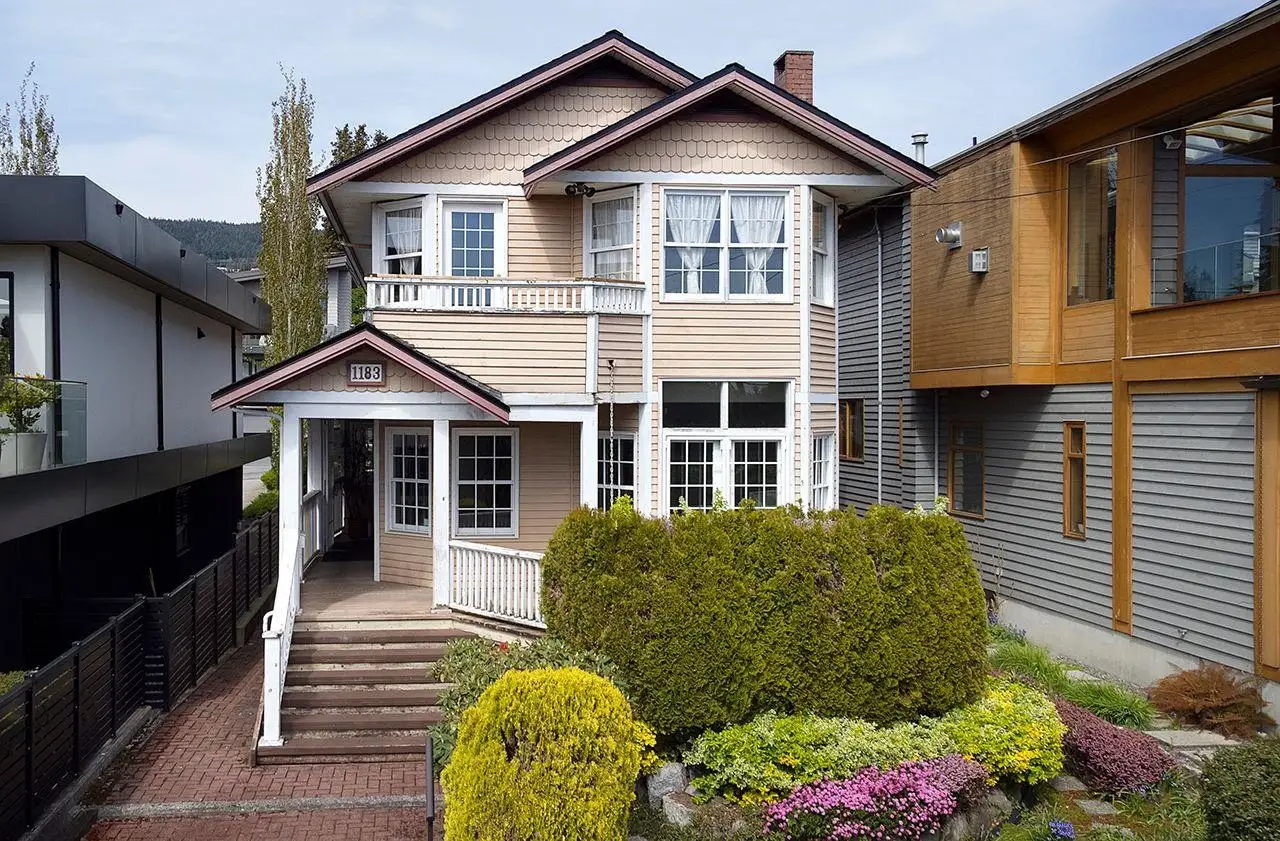 1183 DUCHESS AVENUE, West Vancouver BC V7T 1H1