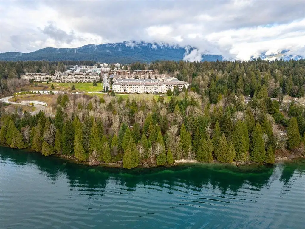 422 3629 DEERCREST DRIVE, North Vancouver BC V7G 2S9