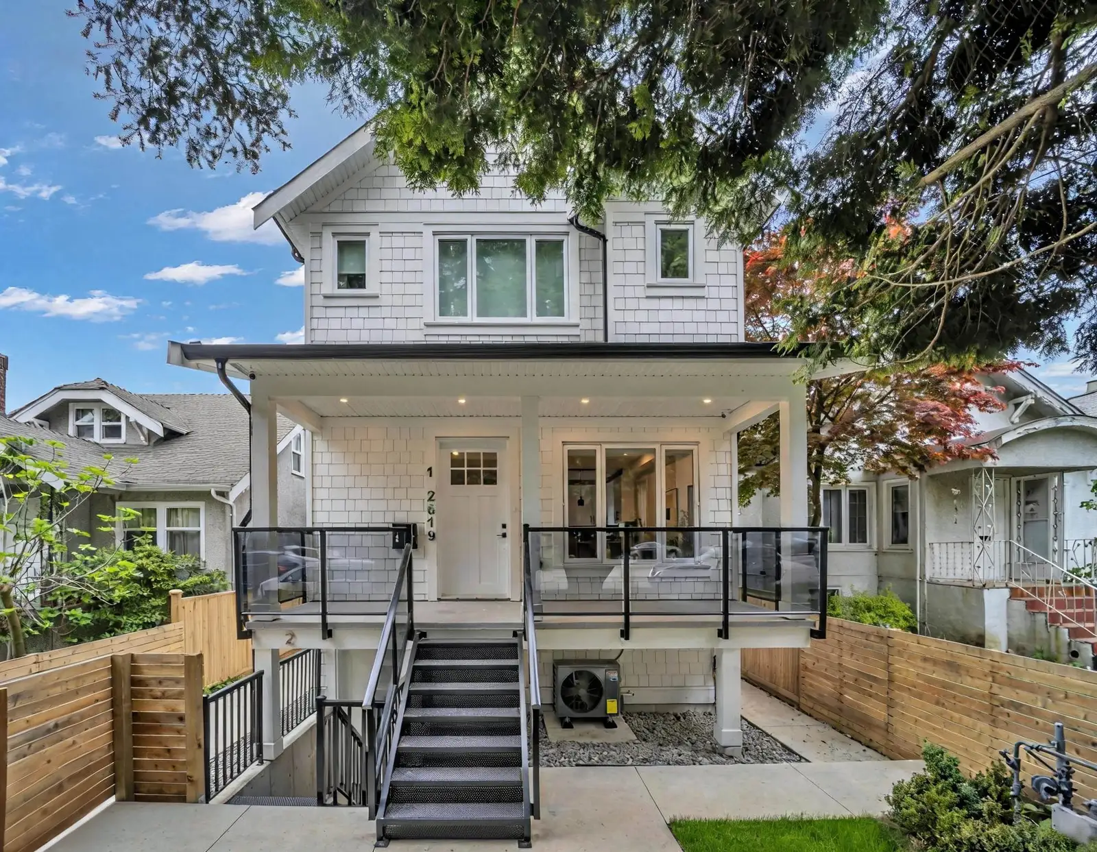 2619 MCGILL STREET, Vancouver BC V5K 1H2