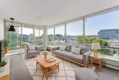 602 1783 MANITOBA STREET, Vancouver BC V5Y 0K1