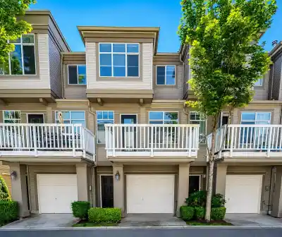 30 6179 NO. 1 ROAD, Richmond BC V7C 1T4