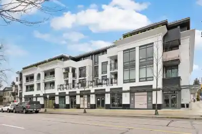 102 3668 W 10TH AVENUE, Vancouver BC V6R 2G3
