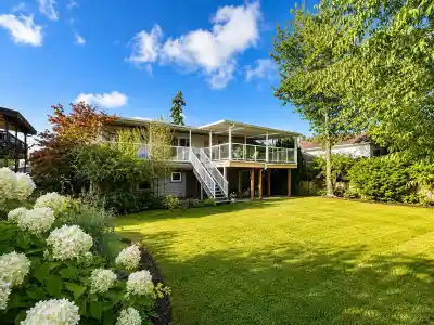 3391 STEVESTON HIGHWAY, Richmond BC V7E 2J4