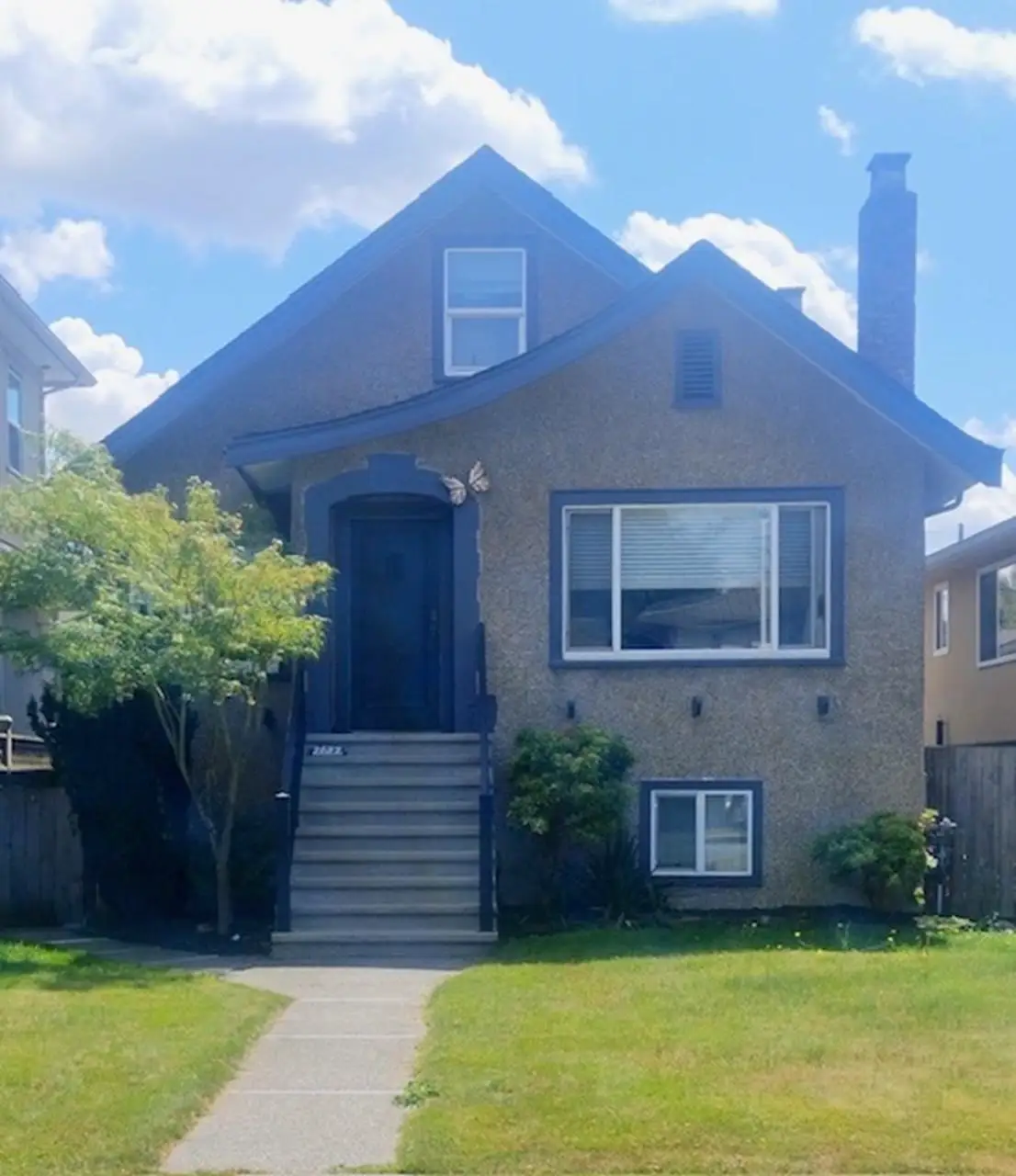 2622 CHARLES STREET, Vancouver BC V5K 3A5