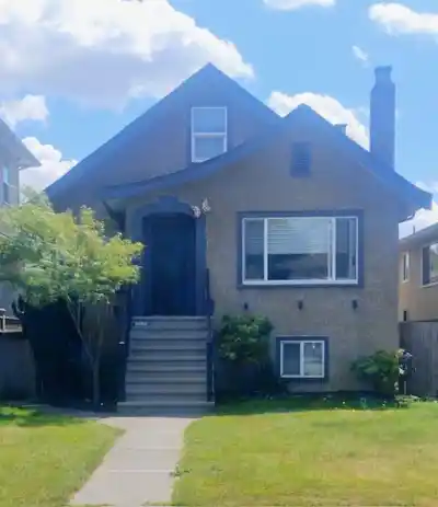 2622 CHARLES STREET, Vancouver BC V5K 3A5