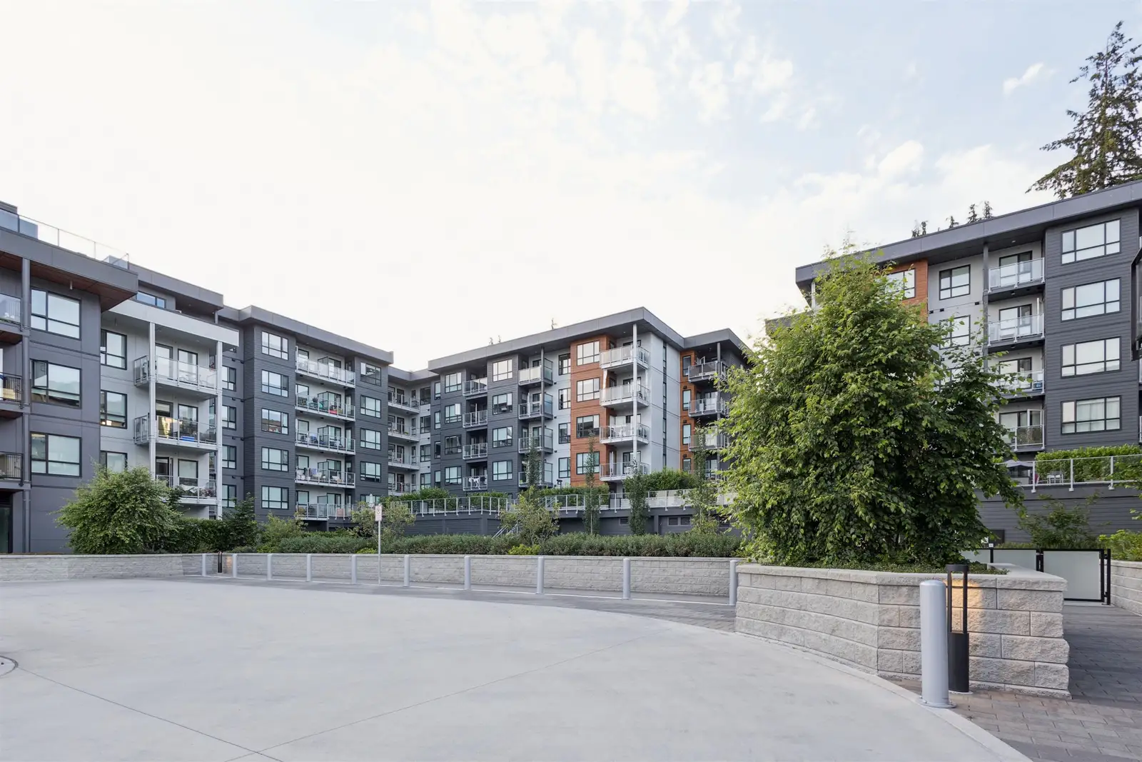 204 3596 MALSUM DRIVE, North Vancouver BC V7G 0B5