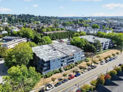 307 5906 176A STREET, Surrey BC V3S 4H7