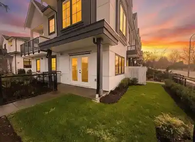 9 9500 GARDEN CITY ROAD, Richmond BC V7A 2S2