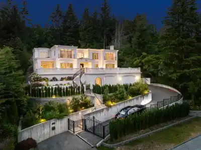 735 ST. ANDREWS ROAD, West Vancouver BC V7S 1V5