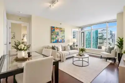 2504 888 HOMER STREET, Vancouver BC V6B 0H7
