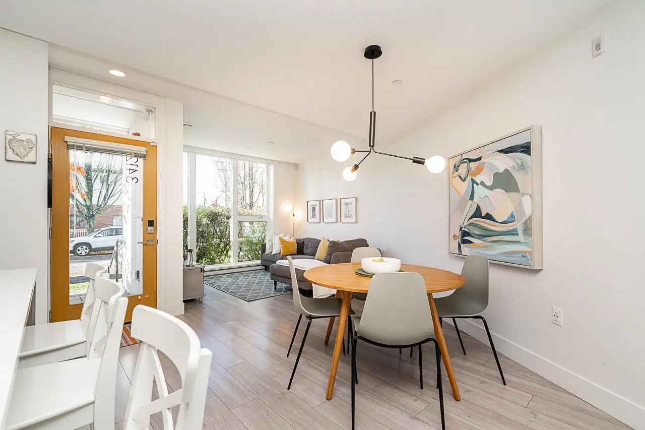 3412 ST. CATHERINES STREET, Vancouver BC V5V 3C4