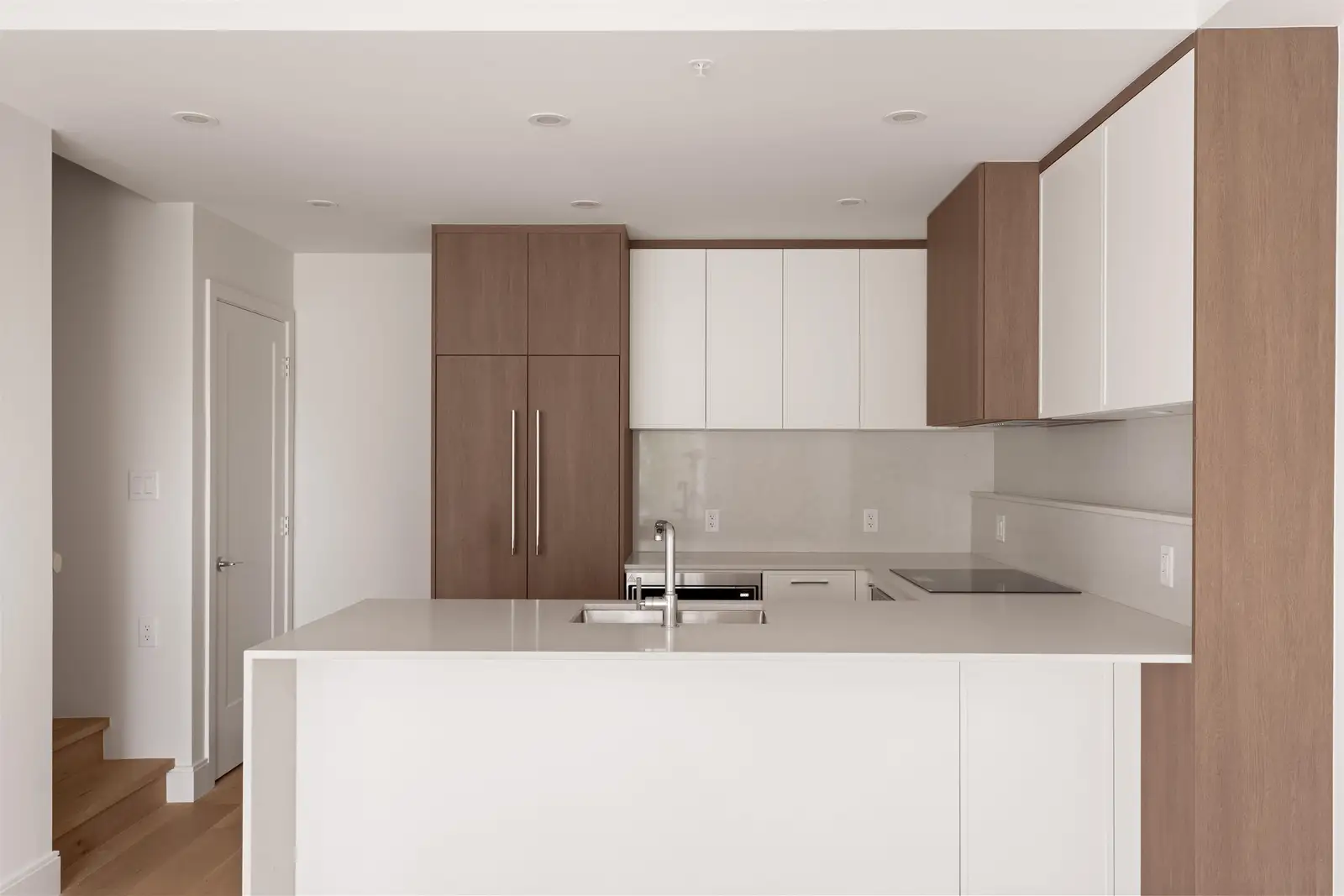 207 378 W 45TH AVENUE, Vancouver BC V5Y 0P6