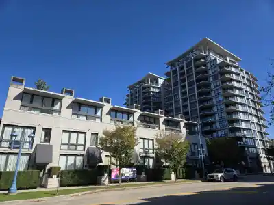 1 7911 ACKROYD ROAD, Richmond BC V6X 4L6