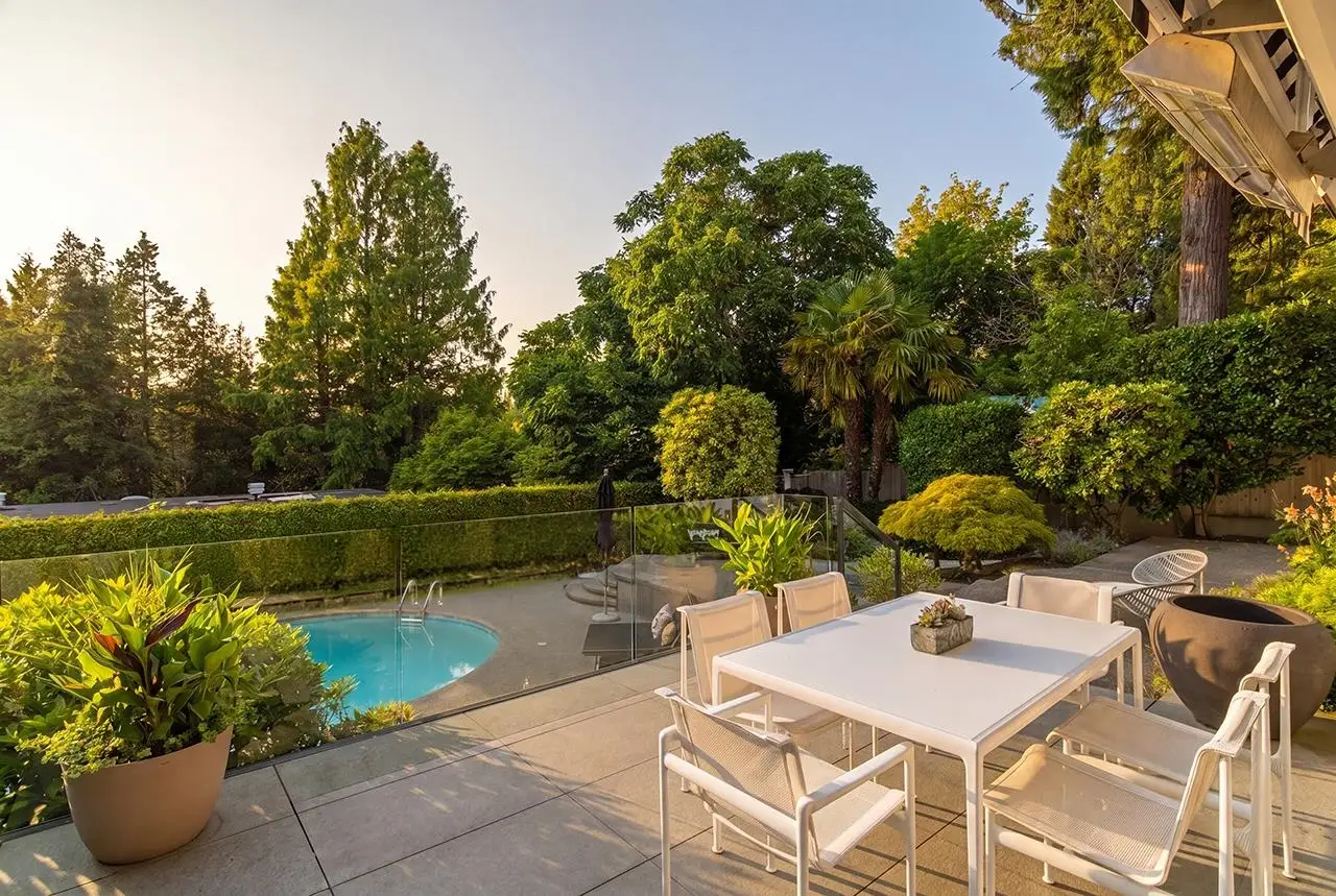6263 CARNARVON STREET, Vancouver BC V6N 1K2