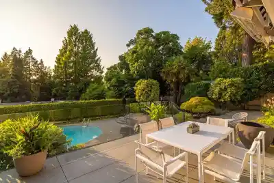 6263 CARNARVON STREET, Vancouver BC V6N 1K2