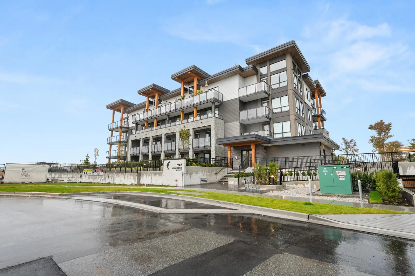 205 1942 STARLING DRIVE, Delta BC V4M 0C7