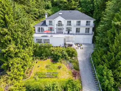 241 BAYVIEW ROAD, Lions Bay BC V0N 2E0