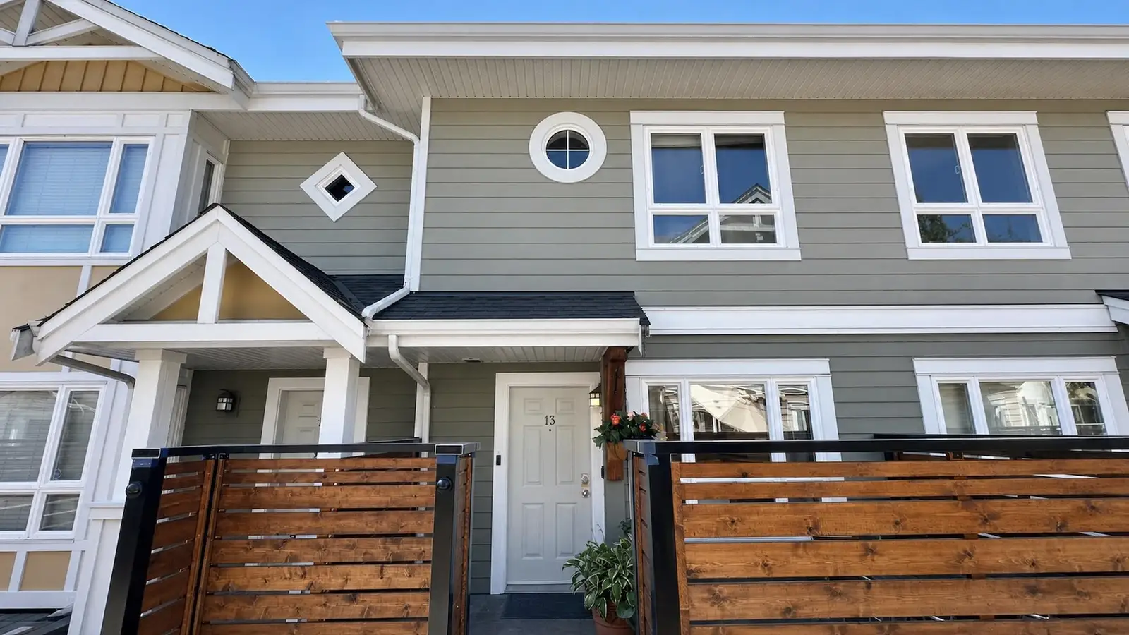 13 915 TOBRUCK AVENUE, North Vancouver BC V7P 1V9