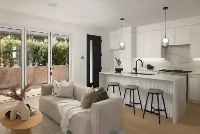 1 421 W 23RD AVENUE, Vancouver BC V5Y 2H5