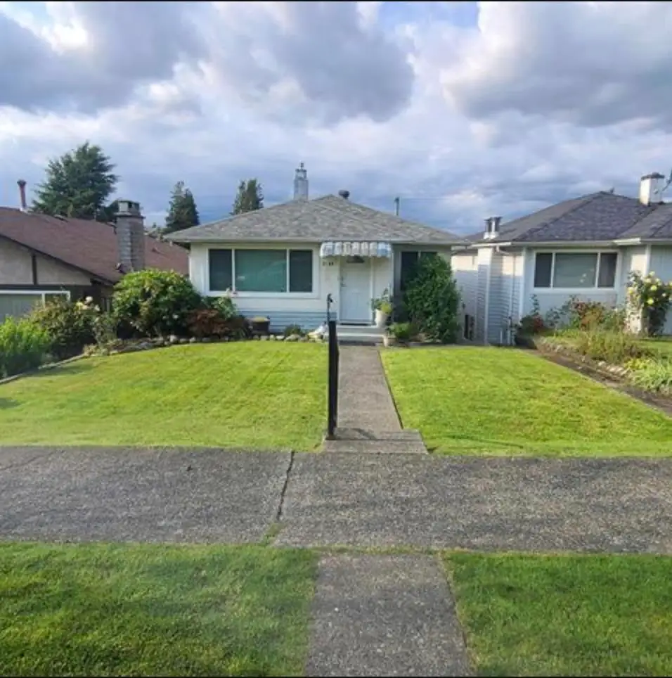 3155 E 14TH AVENUE, Vancouver BC V5M 2J3
