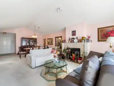 301 7660 MINORU BOULEVARD, Richmond BC V6Y 1Z5