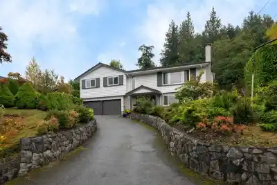 850 JEFFERSON AVENUE, West Vancouver BC V7T 2A4