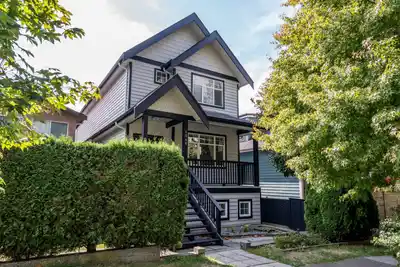 1546 E 2ND AVENUE, Vancouver BC V5N 1C7