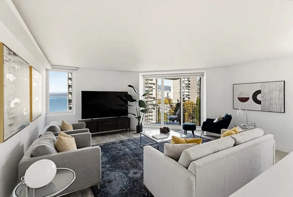 1103 1575 BEACH AVENUE, Vancouver BC V6G 1Y5